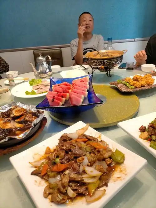 相亲相爱一家人,相聚锦州大酒店~2020.9.