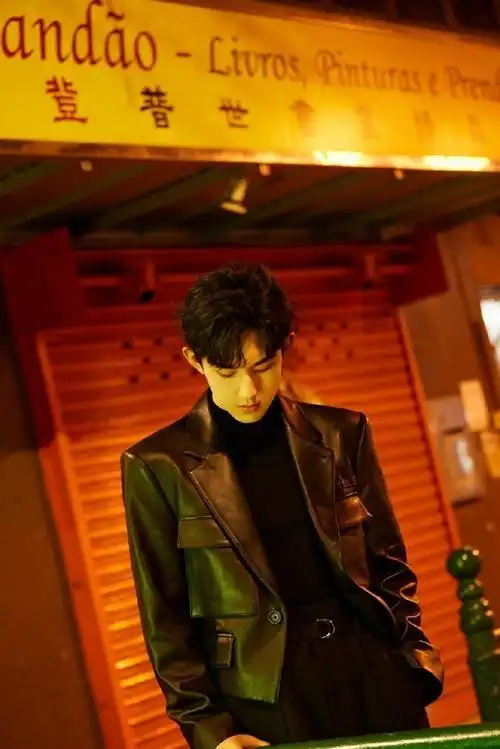 郭俊辰喜提两大桶山西老陈醋##山西粉丝送郭俊辰的醋也太大桶了