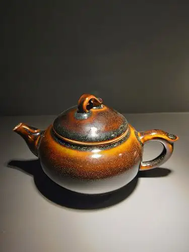 钧瓷茶壶之美