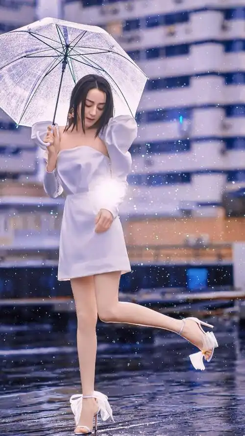 迪丽热巴壁纸,身材超级好的美女