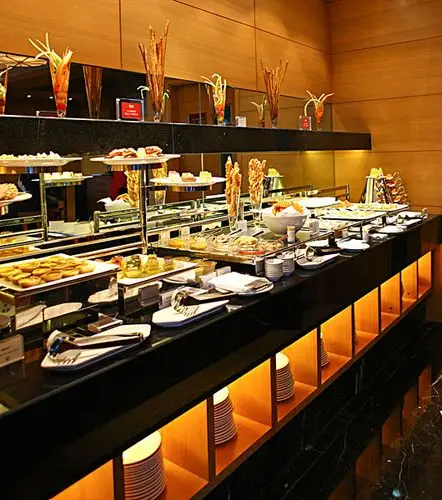 自助餐食物摆台