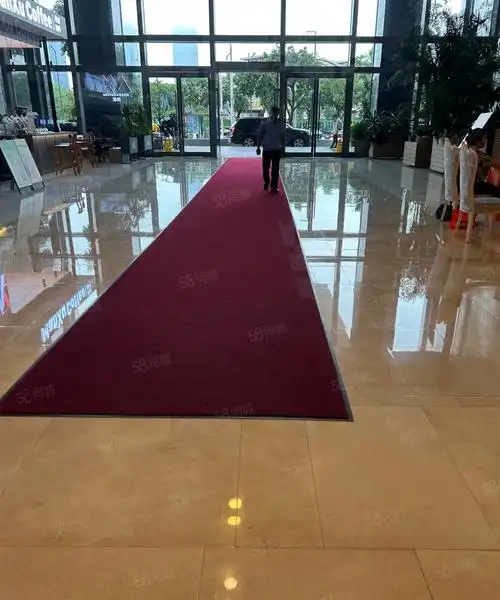 (出租) 华凯广场178平3隔间大厅坐24人豪华装修欢迎咨询