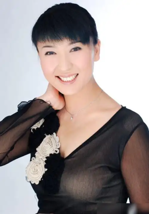 刘老根演员大多是赵本山弟子扮演山杏的她当年为啥没拜师