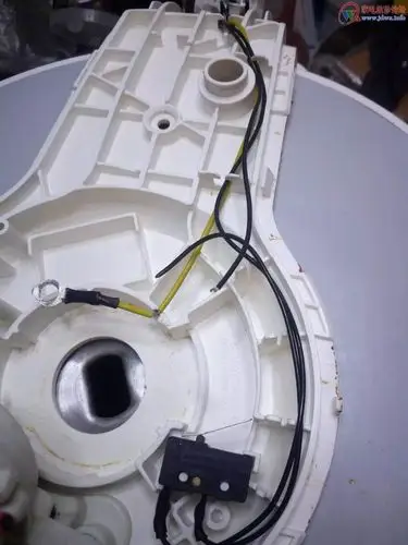 再发一个苏泊尔电压力锅拆机流程