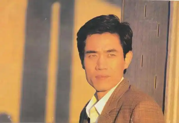 陈宝国个人简介图片(陈宝国年轻时巅峰帅照) - 帮企客