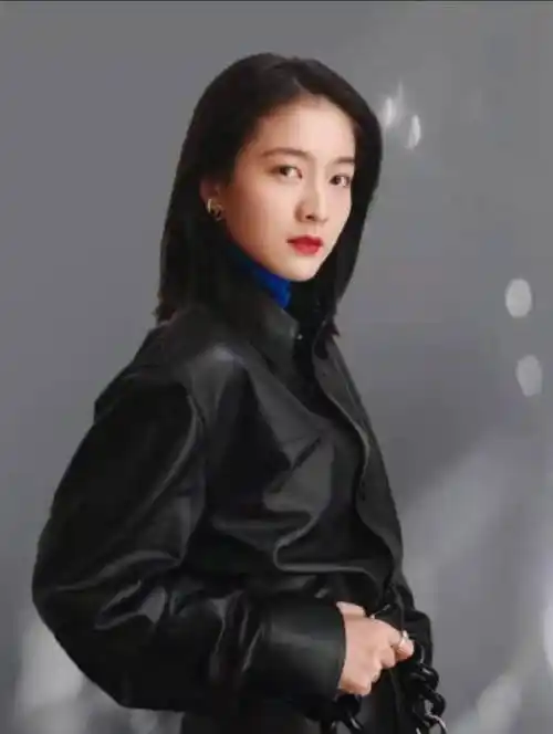 看到张雪迎姐姐在粉丝群里发的很多怼粉的言论,就连粉丝患了抑郁症都