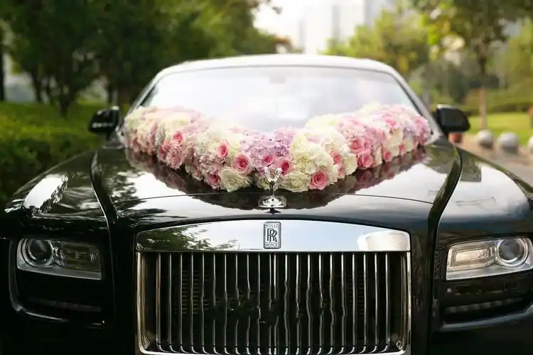婚礼花车怎么布置-薇晴结婚网