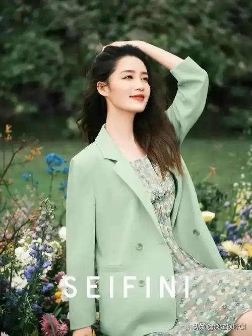 李沁唯美写真高清美图