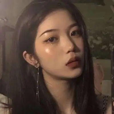 高冷漂亮气质美女头像 韩国御姐女神范头像,女生头像图片-回车桌面