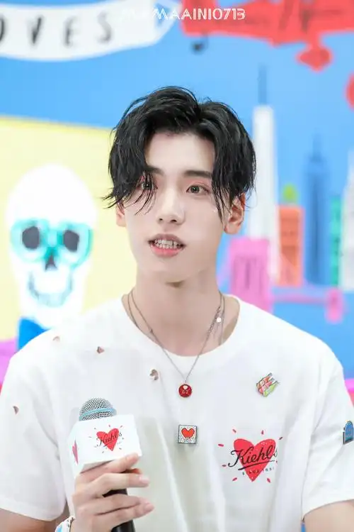 王子异[超话]##王子异 amh##王子异勇敢的世界##王子异21天水光肌