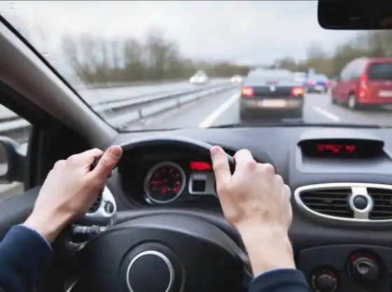 一家5口出游 12岁孩子驾车40公里-未成年开车怎么处罚 - 腾阅网