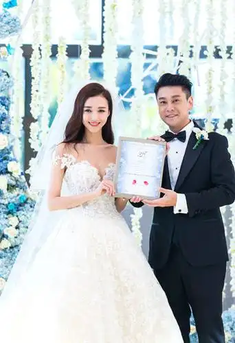 朱孝天大婚f3聚首引回忆