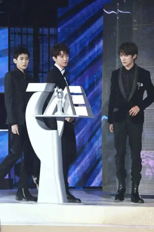 tfboys2019年12月行程1