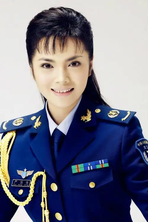 军旅美女歌手 严当当 - 酒鬼妹妹 - 酒鬼妹妹