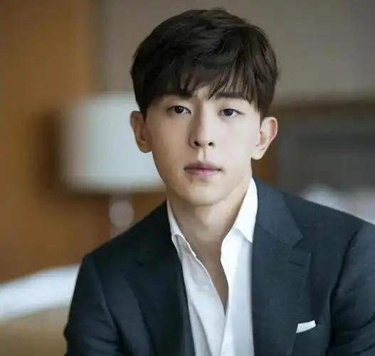 "封杀"整整2年了,再看邓伦如今的处境,他很可恨,但也很可悲|杨紫|男神