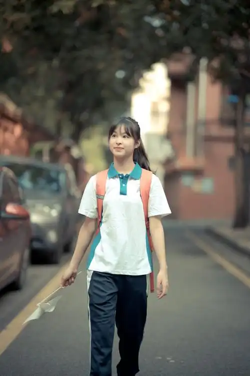 90年代校服的感觉