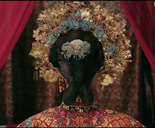 《延禧攻略》番外:昭华公主和思婉格格的发饰欣赏