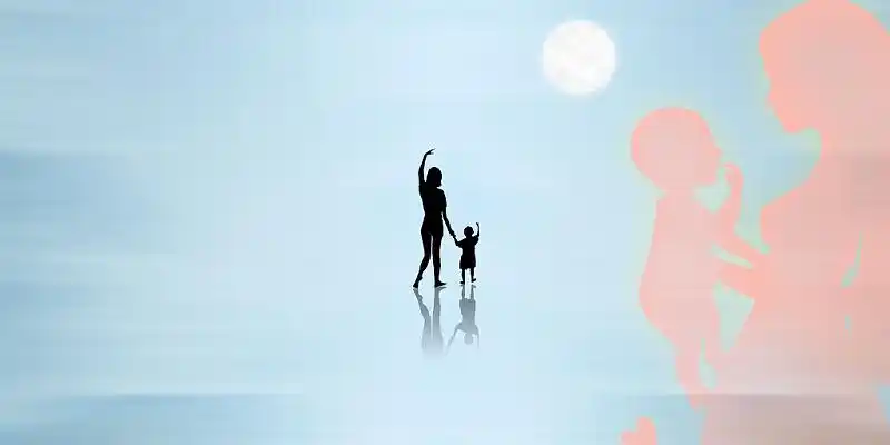 母爱浪漫妈妈母亲节海报背景粉色简约温馨母亲抱孩子母亲节地产手机