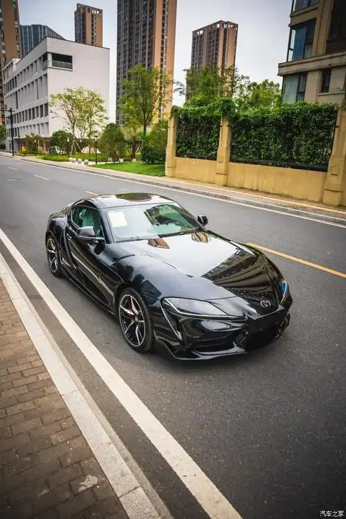 【图】丰田supra 3.0t 外黑红内 寻有缘人_supra论坛_汽车之家论坛