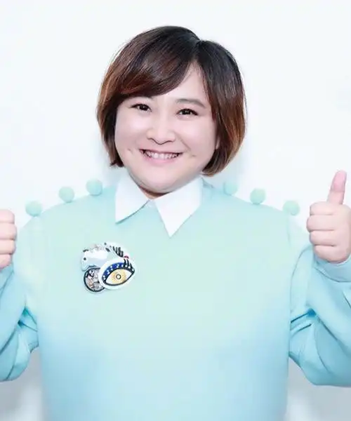 贾玲肖像代言一般怎么收费(直接见面签约有保障) - 新城网