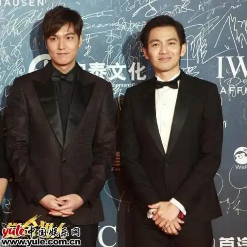 钟汉良好友,钟汉良和好友周迅唐嫣李敏镐林志颖范晓萱杨颖高云翔的