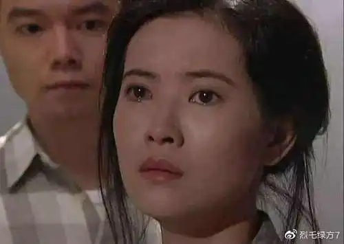 蓝洁瑛:曾靓绝五台山,遭大佬侵犯成疯婆娘,死后墓地被糟蹋