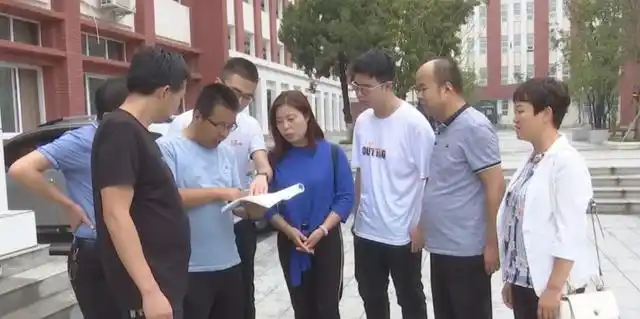 本地:迤山中学高考成绩喜人