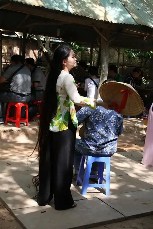 去越南玩遇见的长发女