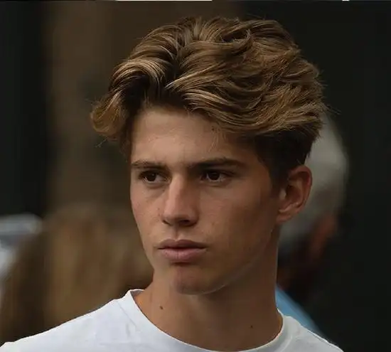 各国男生卷发发型大不同 日本入门款pk美国野生款|发型|男士|卷发