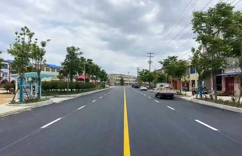 襄阳市枣阳:316省道徐寨街道大修工程完工_终点_来源_人力