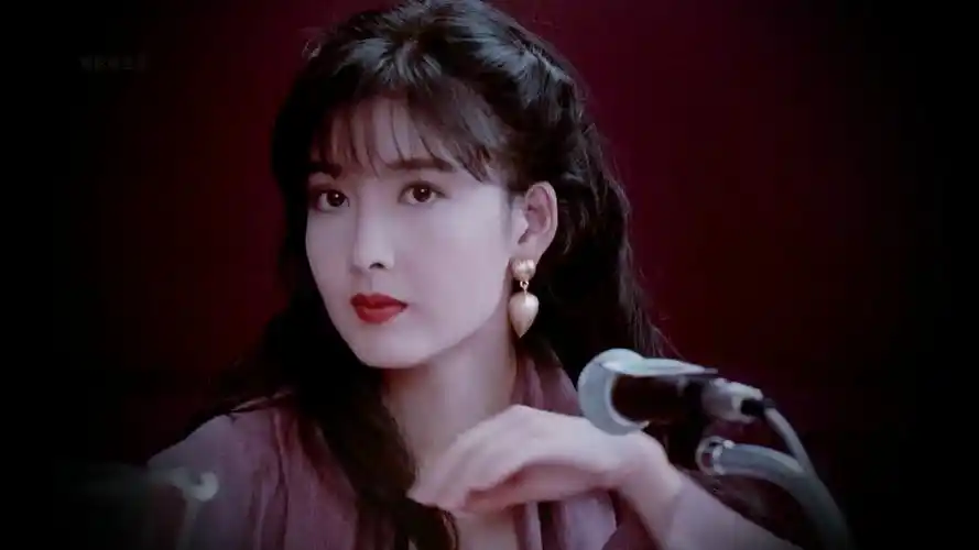 【每日一遍周慧敏】本来是看她的颜的,结果被她的哭戏给酸了!