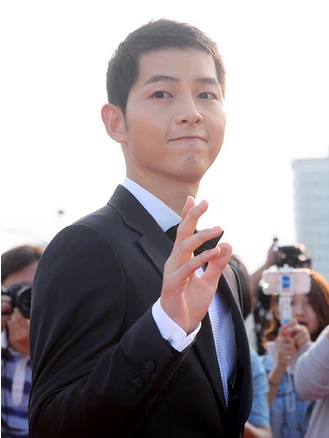 太阳宋仲基夺视帝现在最想宋慧乔