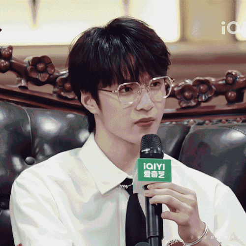 刘耀文 手部护理