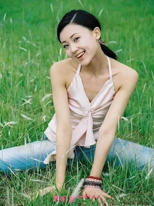 曾凯娟资料和照片 曾凯娟唱过好听的歌曲