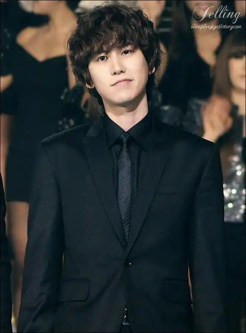 如何评价曺圭贤的外貌?除了众所周知的双眼皮其他地方是否有调整?