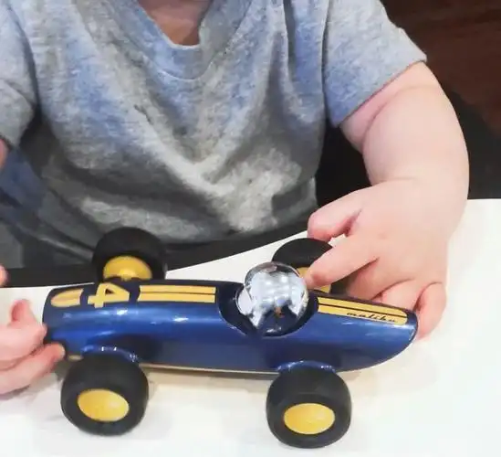 男人永远长不大只是随着年龄增长拥有的玩具越来越大