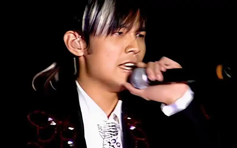 最强白毛伦,神级现场!#周杰伦 #音乐