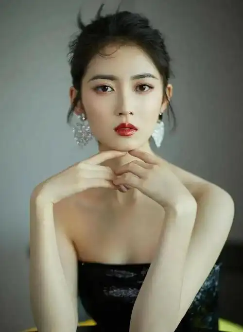 陈钰琪明星壁纸42