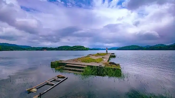黄陂月亮湖生态景区