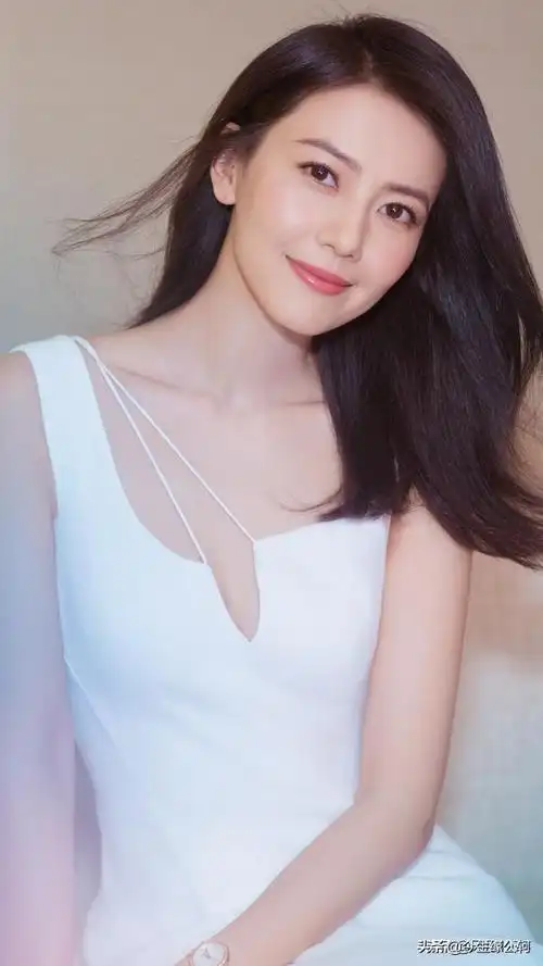 娱乐圈哪个女明星属于耐看型百看不厌觉得她越看越好看