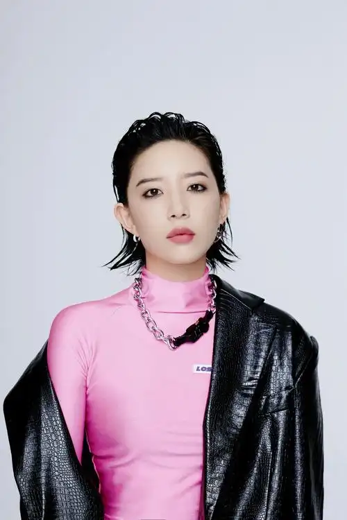 李斯丹妮2020最新单曲《走丢》温情上线