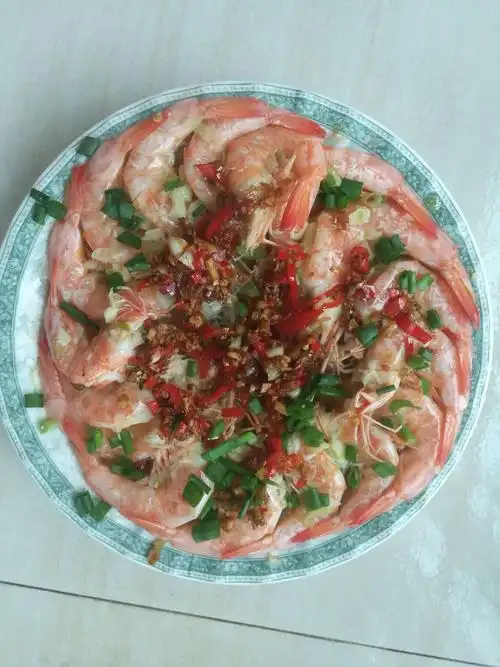 美味之蒜蓉粉丝蒸虾