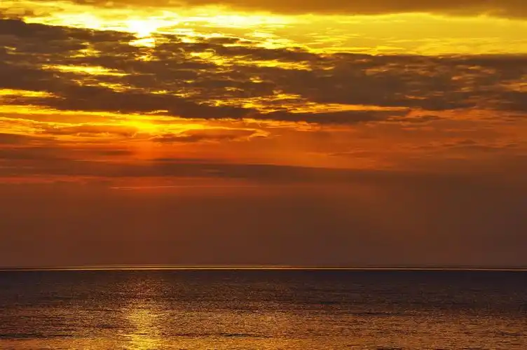 星空地平线橙色的天空云seaskyscapehorizonorangeskyclouds壁纸图片