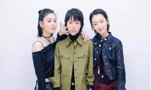 周冬雨窦靖童分手了他们的分手原因是什么