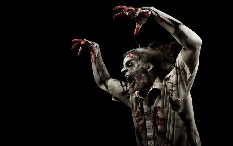 微软推出两款超惊悚win7主题