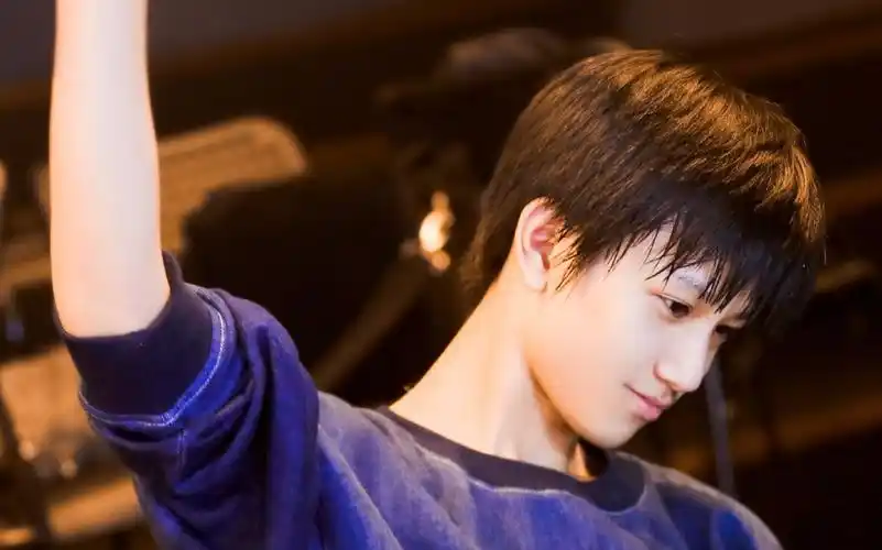 【tf家族-敖子逸】敖子逸一直在进步