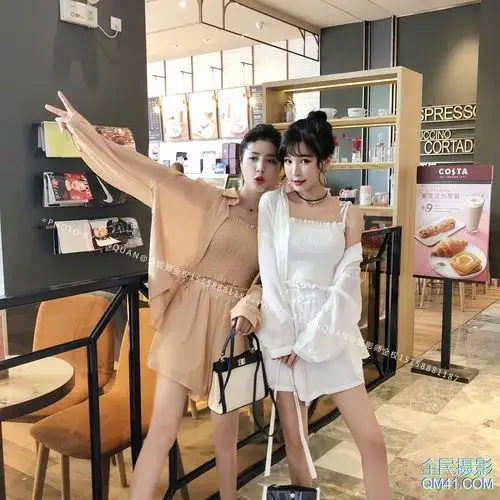 双人闺蜜装大码雪纺衫套装三件套商场酒店网红风电梯书店咖啡厅景