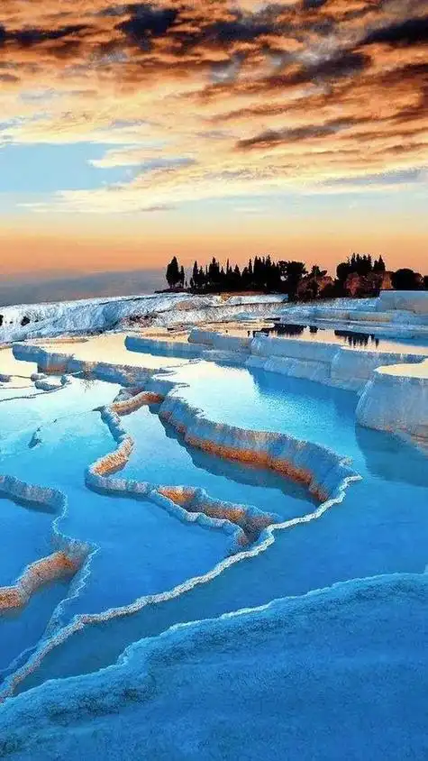 世界上那些十大壮观自然风景-华越网