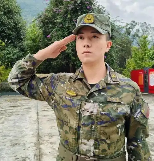 为生命"续航"!武警战士为血液病患儿捐造血干细胞