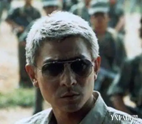 刘德华白发图片酷似大佬 其近年再演枭雄《门徒》